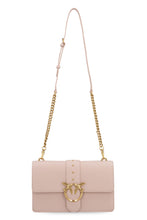 Carica l'immagine nel visualizzatore di Gallery, Borsa a tracolla Love Classic Icon in pelle