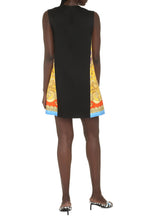 Carica l'immagine nel visualizzatore di Gallery, Abito corto con inserti in seta
