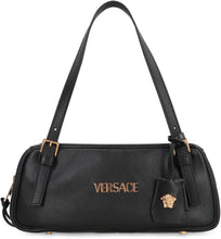 Carica l'immagine nel visualizzatore di Gallery, Borsa a spalla Versace Tag in pelle