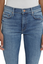 Carica l'immagine nel visualizzatore di Gallery, Jeans straight leg The Weekender Fray a 5 tasche