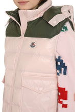 Carica l'immagine nel visualizzatore di Gallery, Moncler Born to Protect - Piumino smanicato Ciboure