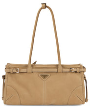Carica l'immagine nel visualizzatore di Gallery, Borsa elegante beige con tracolla comoda