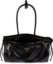 Load image into Gallery viewer, Logo print leather handbag