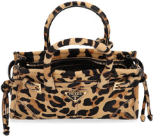 Carica l'immagine nel visualizzatore di Gallery, Borsa a mano Prada Bonnie mini in pelle stampata