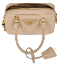 Load image into Gallery viewer, Saffiano handbag