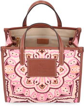 Carica l'immagine nel visualizzatore di Gallery, Tote bag Globetrotter