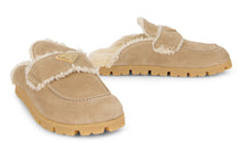 Carica l'immagine nel visualizzatore di Gallery, Slippers con pelo