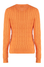 Load image into Gallery viewer, Sweater in cable knit