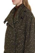 Load image into Gallery viewer, Hanis knitted jacket with buttons