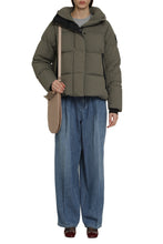 Load image into Gallery viewer, Junction hooded down jacket - Black Label