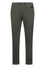 Carica l'immagine nel visualizzatore di Gallery, Pantaloni slim fit