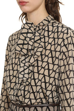 Carica l'immagine nel visualizzatore di Gallery, Camicia in seta stampata