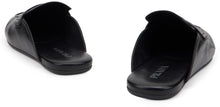 Carica l'immagine nel visualizzatore di Gallery, Slippers in pelle liscia