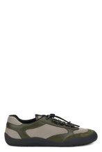 Load image into Gallery viewer, Sneakers with breathable details