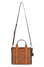 Load image into Gallery viewer, La traduzione di "The Suede Small Tote Bag" dall'italiano all'inglese è "The Suede Small Tote Bag".