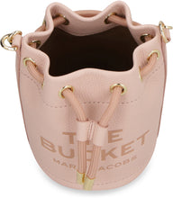 Carica l'immagine nel visualizzatore di Gallery, The Leather Mini Bucket Bag
