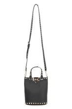 Carica l'immagine nel visualizzatore di Gallery, Valentino Garavani - Tote bag Rockstud in pelle martellata