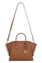 Load image into Gallery viewer, Avril leather handbag