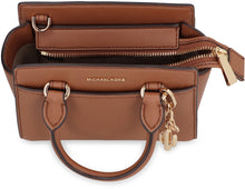 Carica l'immagine nel visualizzatore di Gallery, Mini bag Selma in pelle