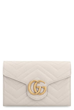 Carica l'immagine nel visualizzatore di Gallery, Mini borsa a tracolla GG Marmont in pelle