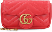 Carica l'immagine nel visualizzatore di Gallery, Mini-bag GG Marmont in pelle matelassé