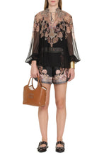Load image into Gallery viewer, Tuck Illustration printed silk shorts