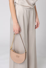 Carica l'immagine nel visualizzatore di Gallery, Valentino Garavani - Mini hobo-bag in pelle