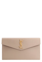 Load image into Gallery viewer, Uptown leather clutch