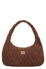 Load image into Gallery viewer, Wander bag in suede