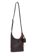 Load image into Gallery viewer, Shoulder bag in leather