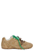 Carica l'immagine nel visualizzatore di Gallery, Sneakers New Balance X Miu Miu 530
