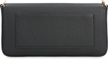 Carica l'immagine nel visualizzatore di Gallery, Valentino Garavani - Clutch VLogo Signature in pelle