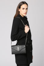 Carica l'immagine nel visualizzatore di Gallery, Wallet on chain Cassandre in pelle
