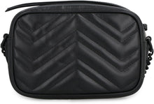 Carica l'immagine nel visualizzatore di Gallery, Camera-bag GG Marmont in pelle matelassé