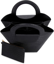 Carica l'immagine nel visualizzatore di Gallery, Tote bag Doll