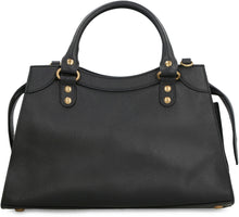 Carica l'immagine nel visualizzatore di Gallery, Borsa a mano Neo Classic in pelle