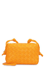 Carica l'immagine nel visualizzatore di Gallery, Camera bag Mini Loop in pelle