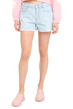 Carica l'immagine nel visualizzatore di Gallery, Shorts in denim