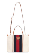 Carica l'immagine nel visualizzatore di Gallery, Shopping bag Interlocking G