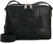Carica l'immagine nel visualizzatore di Gallery, Camera bag Cassette in pelle