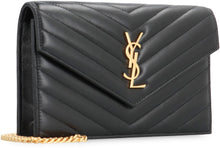 Carica l'immagine nel visualizzatore di Gallery, Wallet on chain Envelope Cassandre