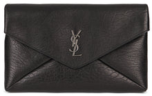 Carica l'immagine nel visualizzatore di Gallery, Clutch in pelle con logo