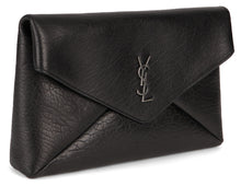 Carica l'immagine nel visualizzatore di Gallery, Clutch in pelle con logo