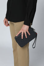 Load image into Gallery viewer, GG Supreme fabric clutch