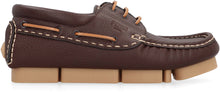 Carica l'immagine nel visualizzatore di Gallery, Scarpe da barca Fendi Deck in pelle