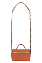 Carica l'immagine nel visualizzatore di Gallery, Trousse Falabella Vanity