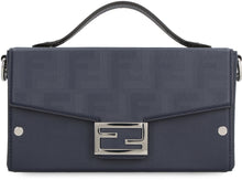 Carica l'immagine nel visualizzatore di Gallery, Borsa Baguette Soft Trunk in pelle