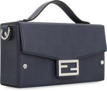 Carica l'immagine nel visualizzatore di Gallery, Borsa Baguette Soft Trunk in pelle