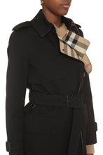 Carica l'immagine nel visualizzatore di Gallery, Trench coat in gabardine