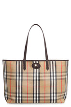 Carica l'immagine nel visualizzatore di Gallery, Tote bag Highlands media